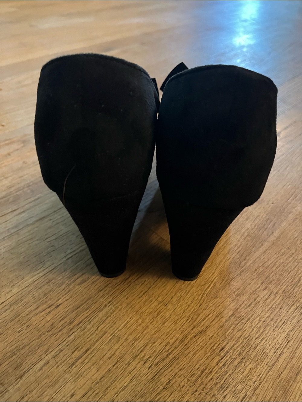 Black Suede Mary Jane Heel with Decorative Bow - Picture 3 of 6